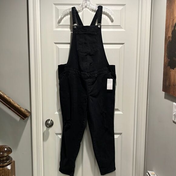 NWT Old Navy Black Side Panel distressed Maternity Overalls size 16. - Picture 2 of 9